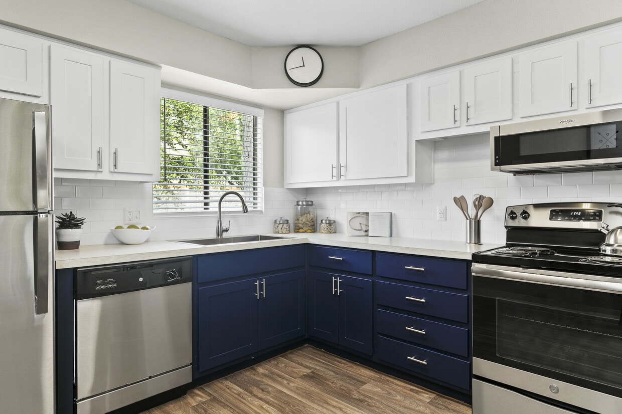 Mission Springs Apartments 1311 W Baseline Rd Tempe, AZ