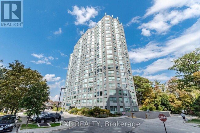 Photo du bâtiment - 2155 Burnhamthorpe Rd W
