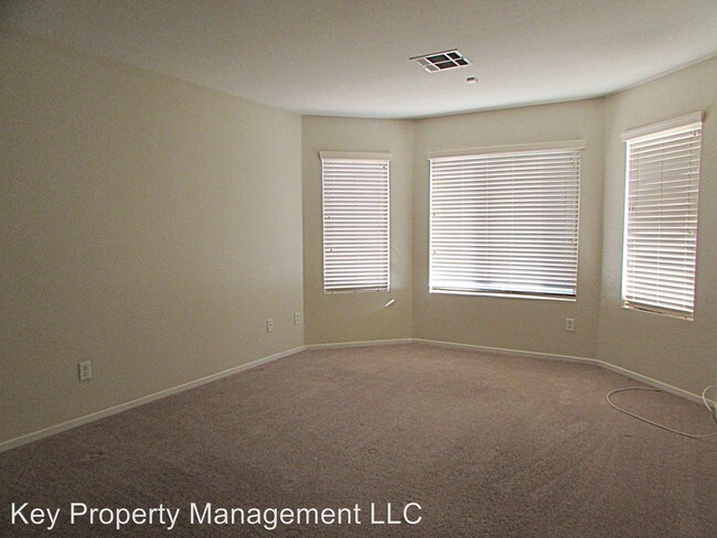 Building Photo - 3 br, 2 bath House - 5049 Nardini Ave