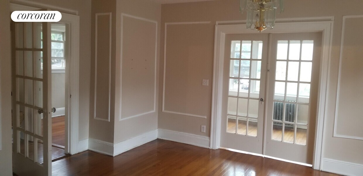 Primary Photo - 102 Bement Ave
