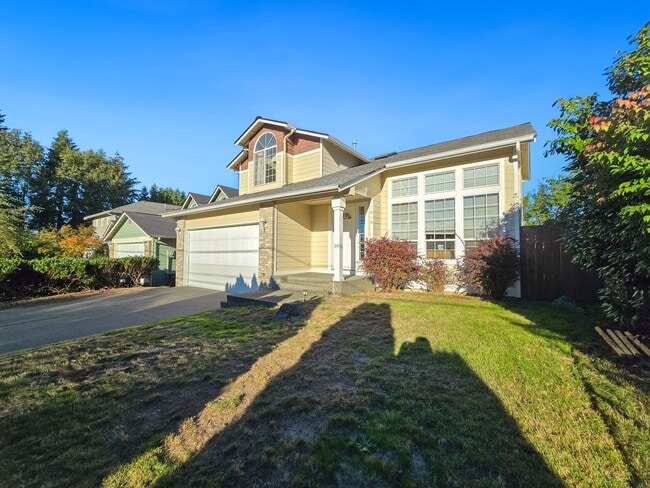 Building Photo - Updated 3-Bedroom Home with Deck Near Renton Landing