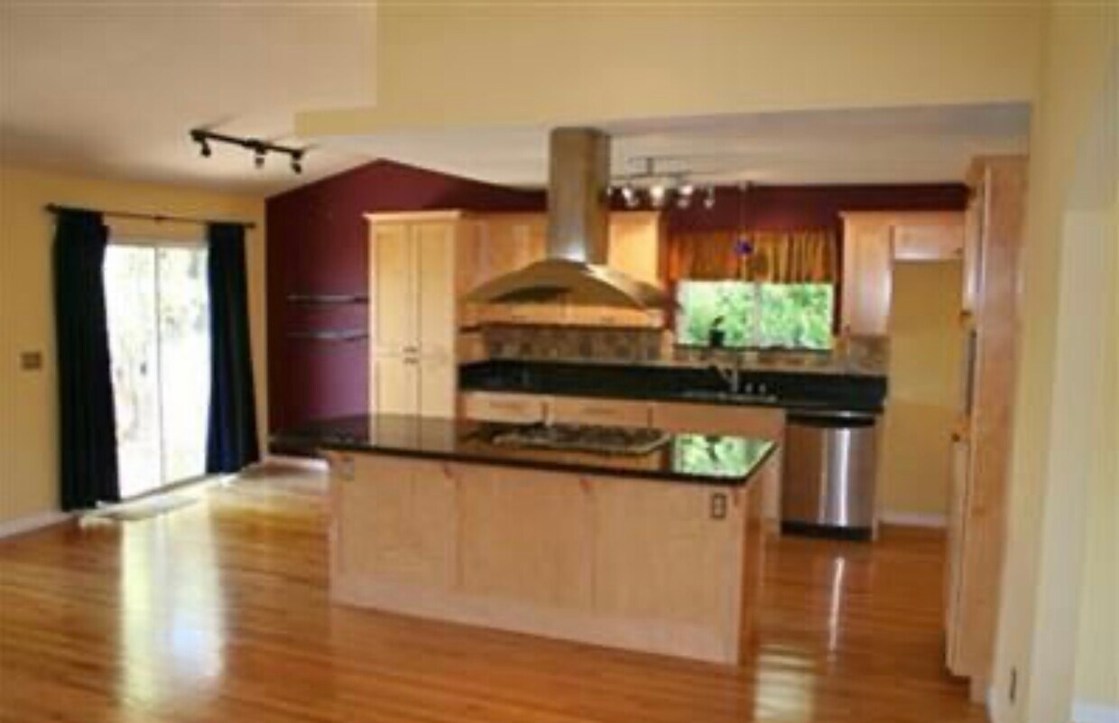 8067 Hidden View Cir, Fair Oaks, CA 95628 House Rental in Fair Oaks