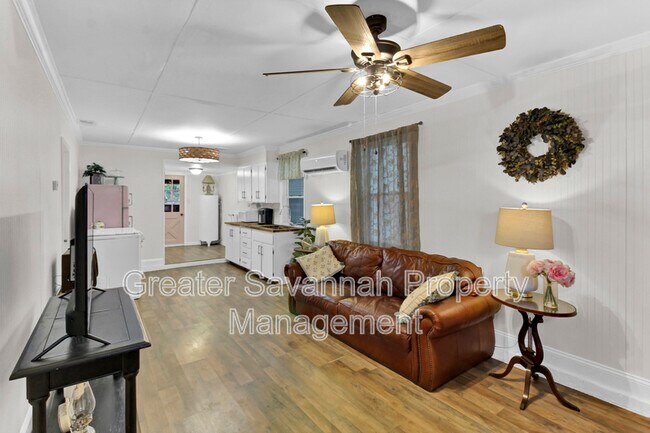 Foto del edificio - 304 E Fourth St