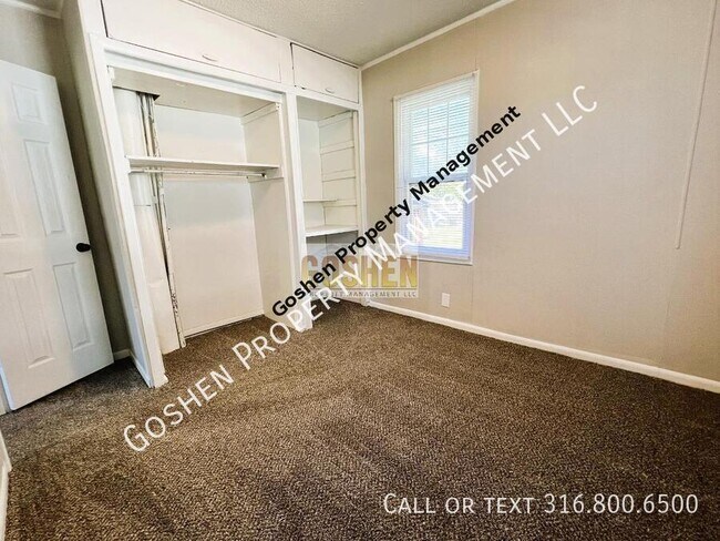 Foto del edificio - Adorable Updated Home with Large Backyard