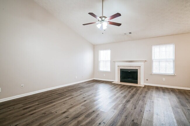 Foto del edificio - 5324 Paddington Ln