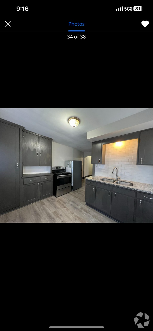 Building Photo - 605 Linwood Ave