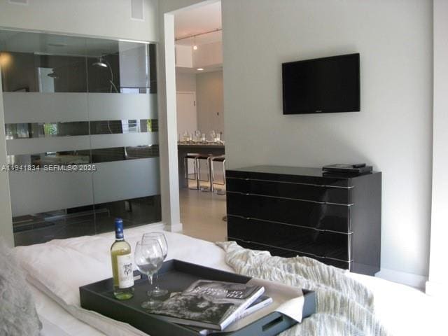 Foto del edificio - 2100 Park Ave