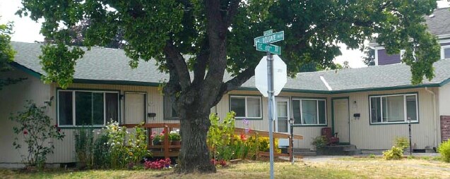 Primary Photo - 4504-4508 SE 60th Ave