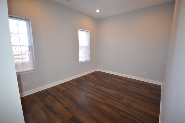 Building Photo - 846 N 25th St