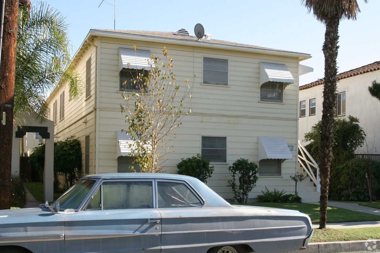 Foto del edificio - 1130 Bennett Ave