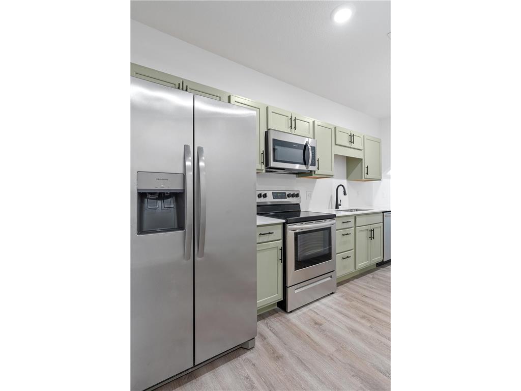 Foto principal - 1219 W 31st St