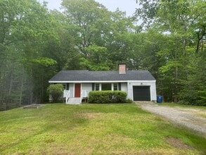 Building Photo - 87 Mast Rd