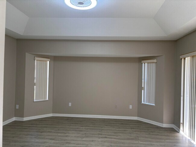 Foto del edificio - 4497 SW Gadshaw Rd