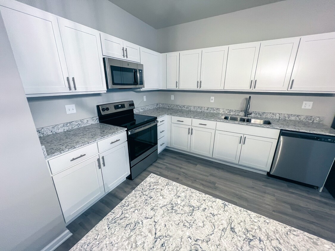 The Slate Apartments in Jeffersonville, IN