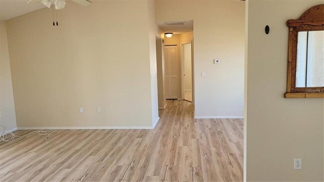 Foto del edificio - 5847 Buchanan Rd