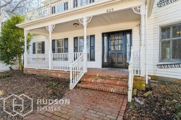 Building Photo - 823 E Old Limestone Rd