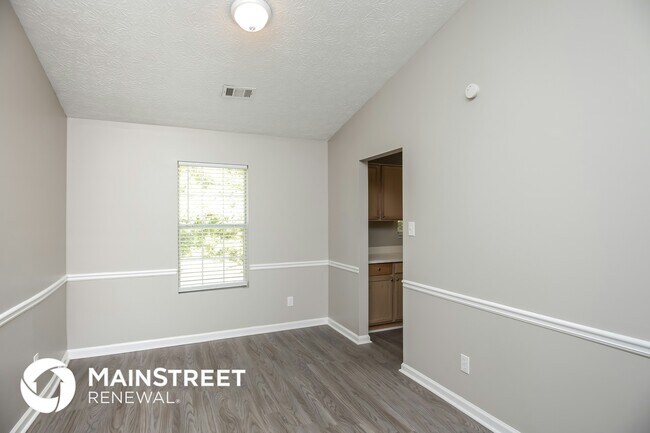 Foto del edificio - 851 Plumbridge Ct