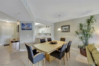 Building Photo - 7818 Great Heron Way