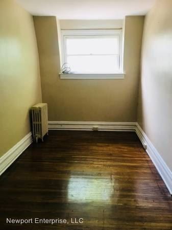 Building Photo - 446 Greenwich St
