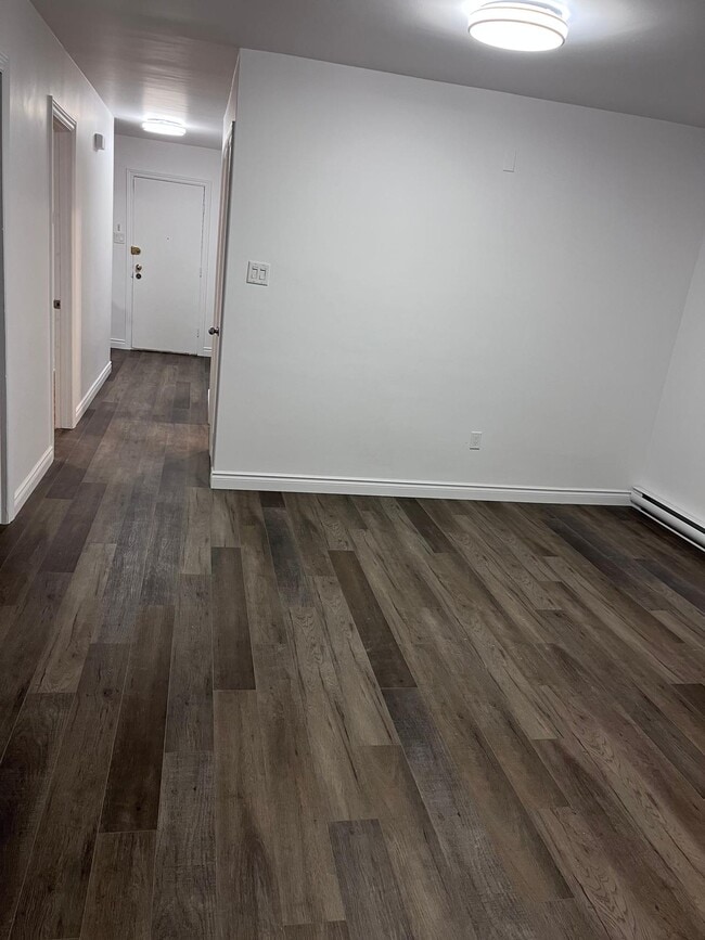 Photo du bâtiment - 7489 Av De Châteaubriand