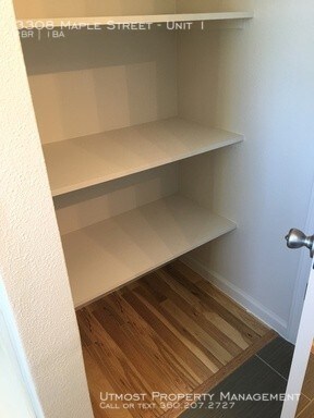 Building Photo - LONGVIEW! 2 Bedroom Apartment - Ground Level