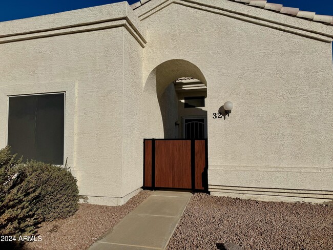 2100 W Lemon Tree Pl Unit 32, Chandler, Az 85224 - Room For Rent In 