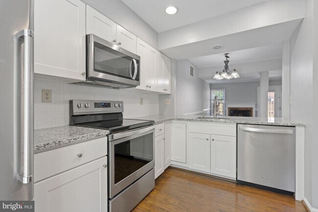 Foto del edificio - 2522D S Arlington Mill Dr