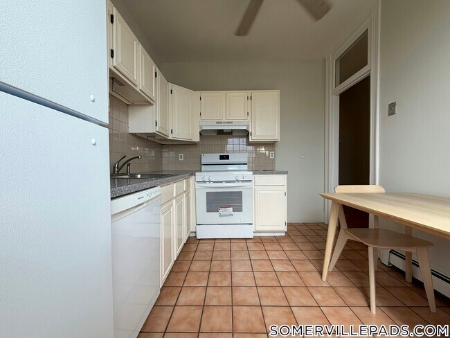 Foto del edificio - 367 Somerville Ave