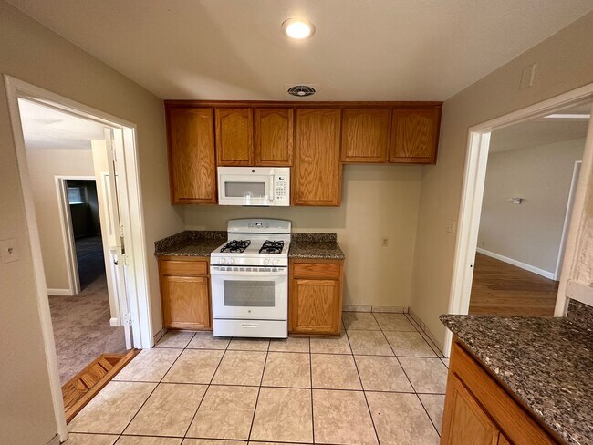 Building Photo - Lovely Large Corner Lot without HOA!