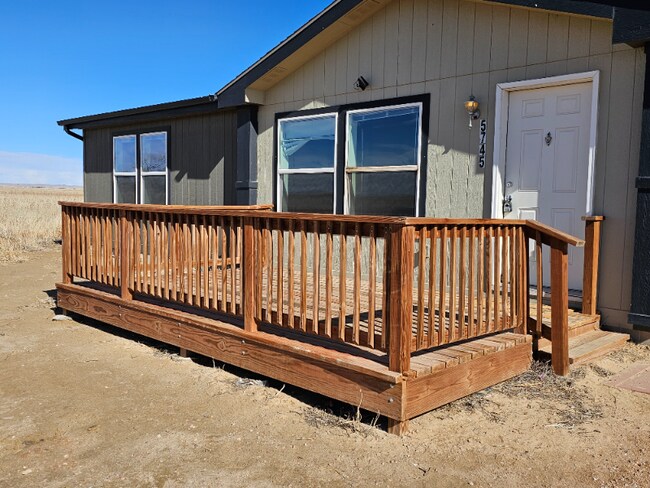 Building Photo - 5745 Bar 10 Rd