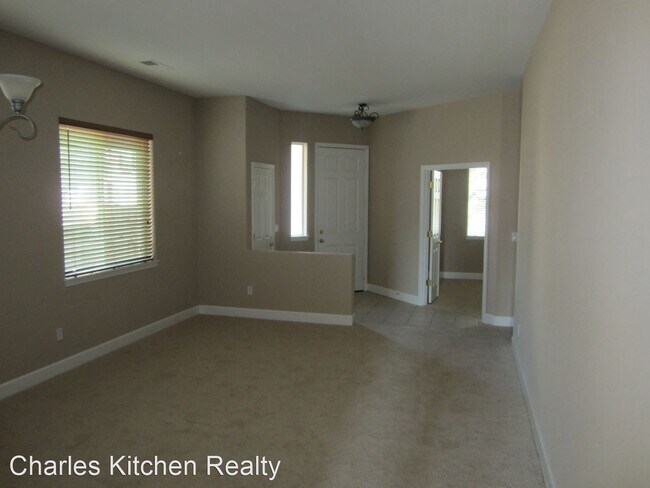 Building Photo - 3 br, 2.5 bath House - 3515 Long Drive