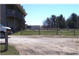 Foto del edificio - 3345 Whitehall Rd
