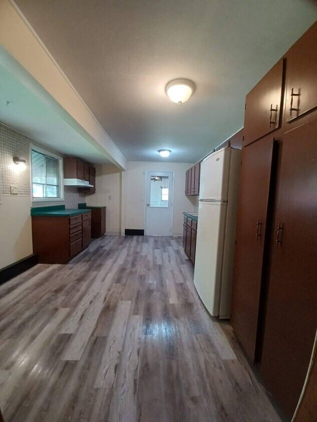 Primary Photo - Ranch House Available for rent by Boylan H...