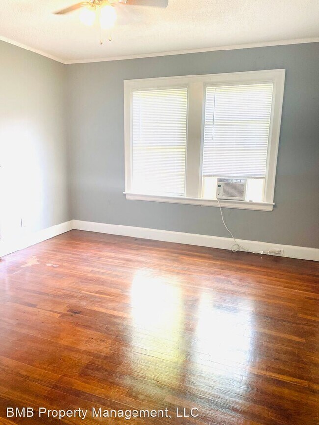 Building Photo - 1 br, 1 bath House - 105 B Arlington Road