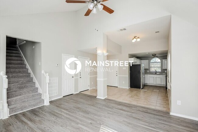 Foto del edificio - 4 Bedroom Pet-Friendly Home in Dallas, TX with Main Street Renewal