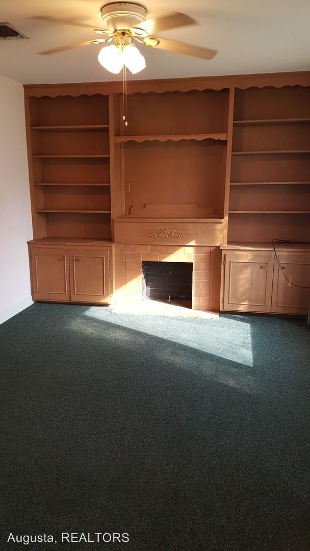 Foto del edificio - 1150 Elm St