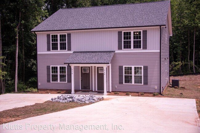 Building Photo - 3 br, 2.5 bath House - 568 Kirk Street