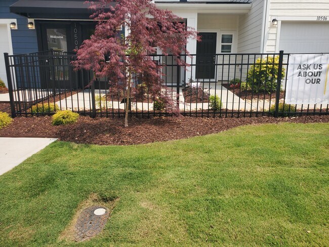 Foto del edificio - 10564 Brookside Reserve Rd