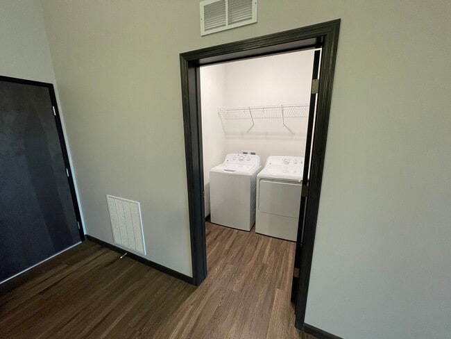 In-Unit Washer and Dryer - 2869 Spring Rose Cir