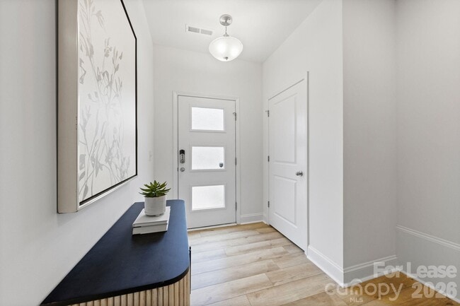 Building Photo - 236 Judson Ave
