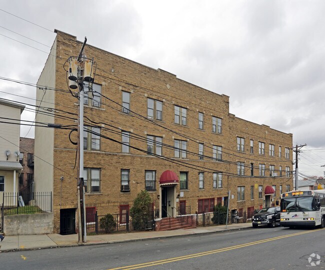Hawthorne Apartments Newark, NJ