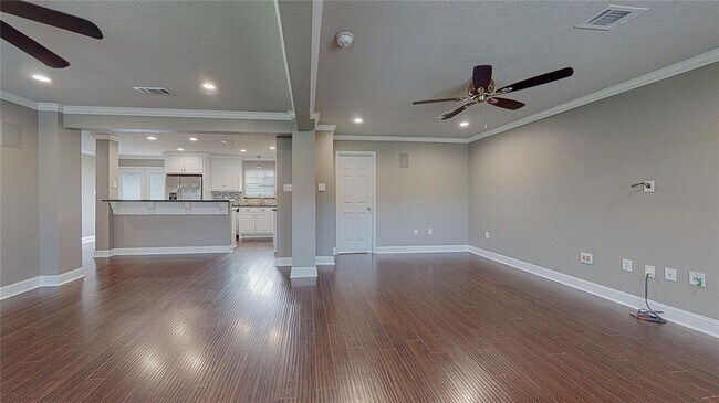 Foto del edificio - 2606 Hampton Ln