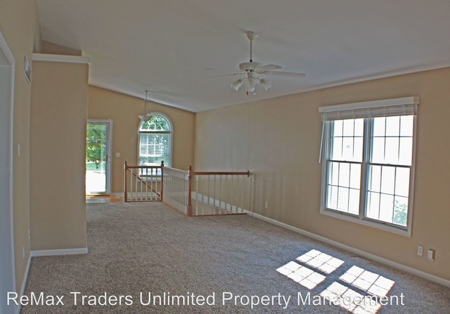 Building Photo - 4 br, 3 bath House - 2323 W Miners