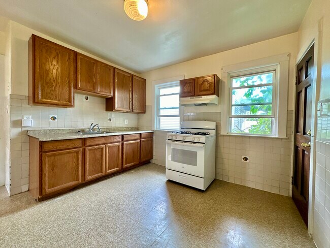 Foto del edificio - 369 Centre St