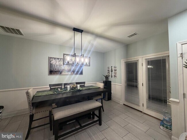 Foto del edificio - 1120 Munyon Dr