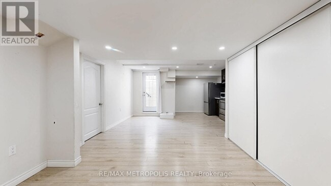 Building Photo - 59 Haskett Dr