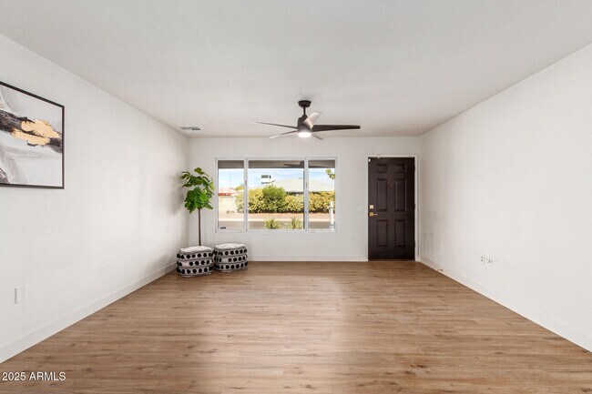 Building Photo - 9339 W Spanish Moss Ln