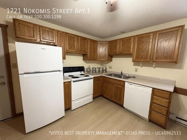 Building Photo - 1721 Nokomis St