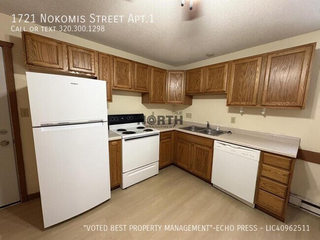 Foto del edificio - 1721 Nokomis St