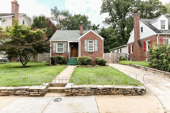Foto del edificio - 119 W George Mason Rd
